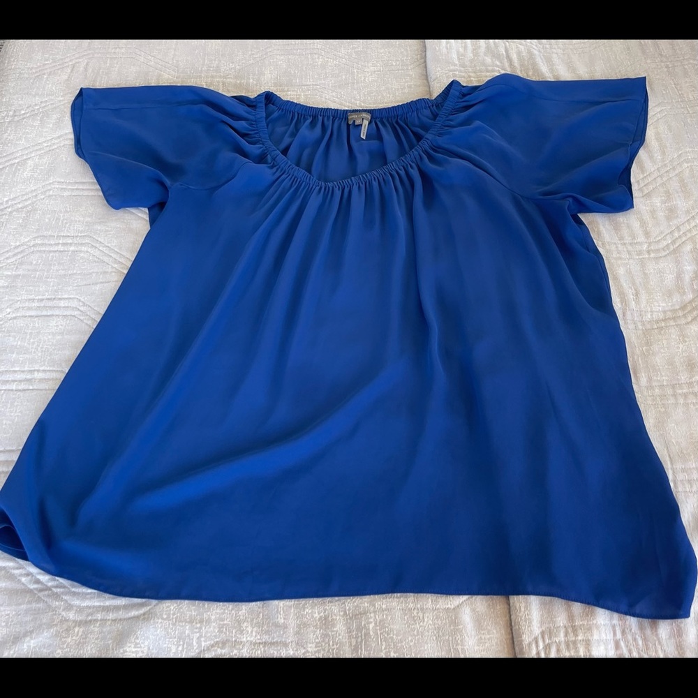 Vince Camuto Women’s Blouse.